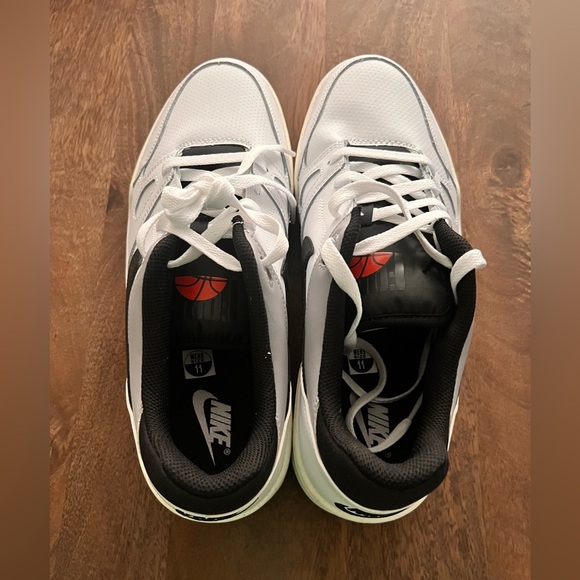 New Nike Full Force Low Men’s Size 11 Sneakers Black And White - Picture 3 of 8